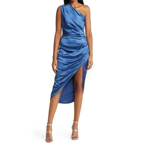 Elliatt Cassini One-Shoulder Midi Dress Size Medium - Picture 1 of 11
